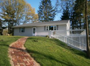 320 Hale Rd, Zanesville, OH 43701