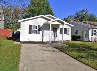 1252 New Land Dr, Virginia Beach, VA 23453