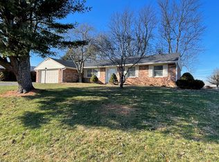 840 Terre Haute Dr, Maysville, KY 41056