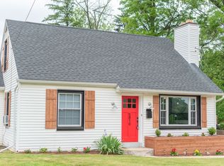 5819 Pine St, East Petersburg, PA 17520