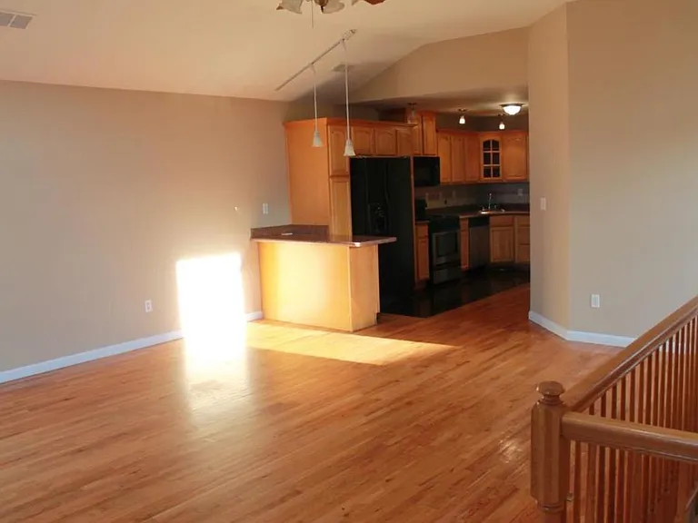 85 Paterson St #3 — Photo 8