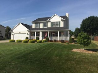 8219 N River Rd, Freeland, MI 48623