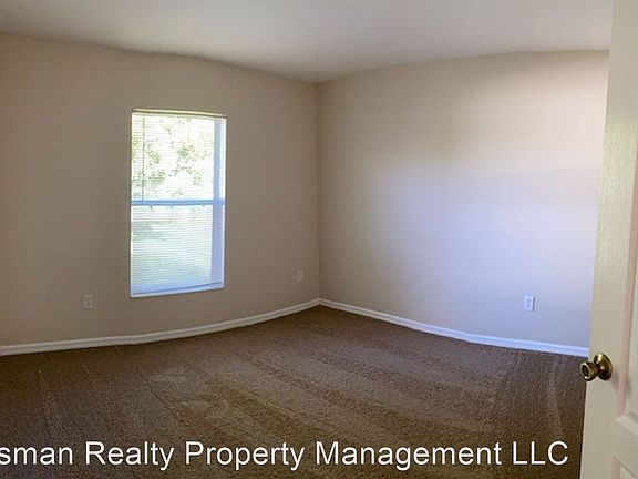 5th image of 2108 NW 21st Pl
