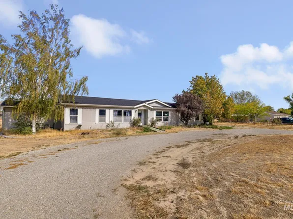 3888 N 2430 E, Filer, ID 83328