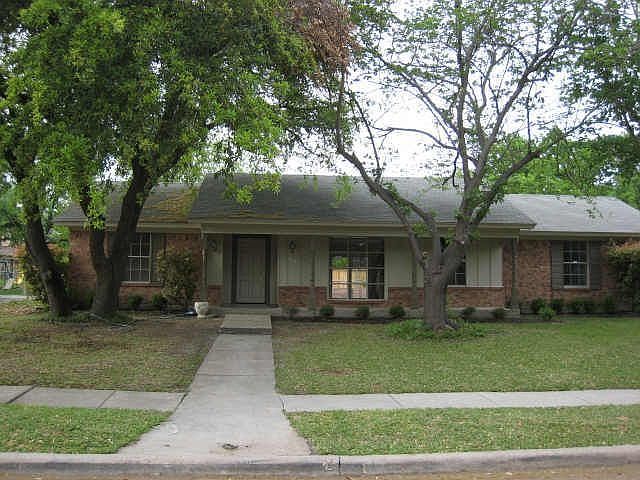1st image of 3165 Whitemarsh Cir