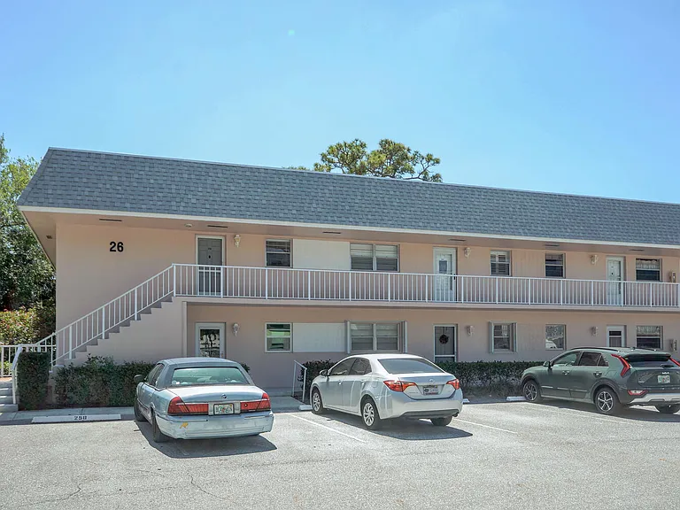 18081 SE Country Club Dr #26-256 — Photo 31