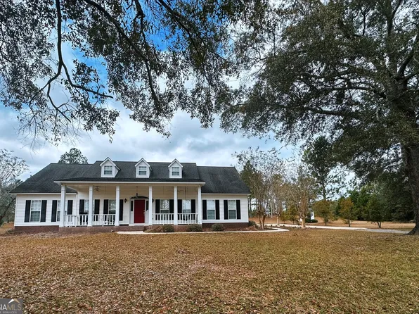 4 Muscadine Dr, Helena, GA 31037