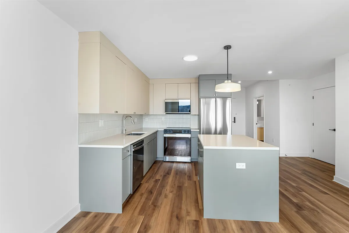 873 Communipaw Avenue 406