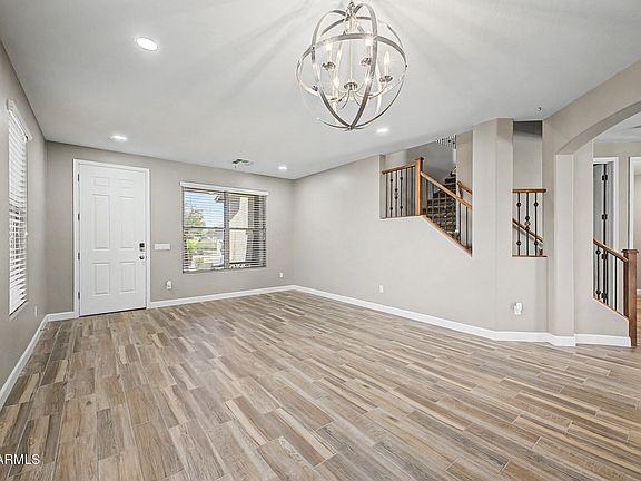 5th image of 20231 N VALENCIA Drive