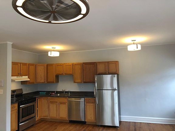 2nd image of 203 Marengo Ave #5