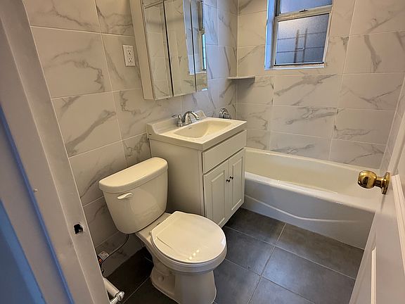 4th image of 2775 Shore Pkwy APT 4C