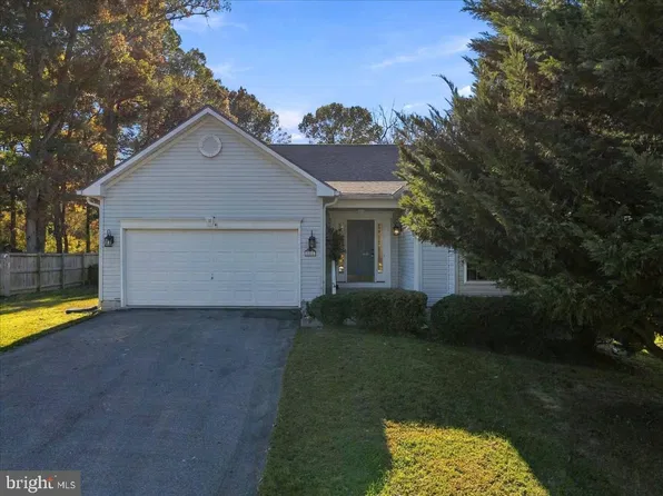 111 General Pender Ct, Harpers Ferry, WV 25425