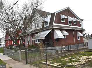 11 Chestnut St, Marcus Hook, PA 19061