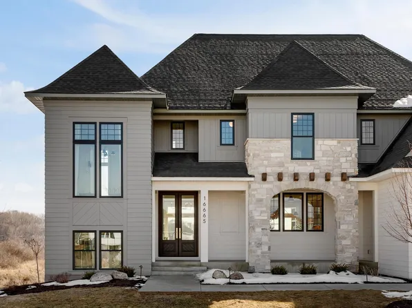 16665 46th Ave N, Plymouth, MN 55446