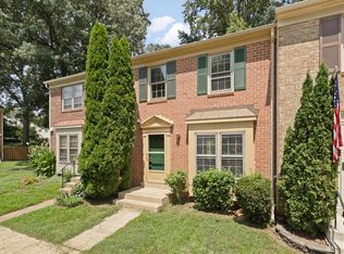 5513 Ridgeton Hill Ct, Fairfax, VA 22032