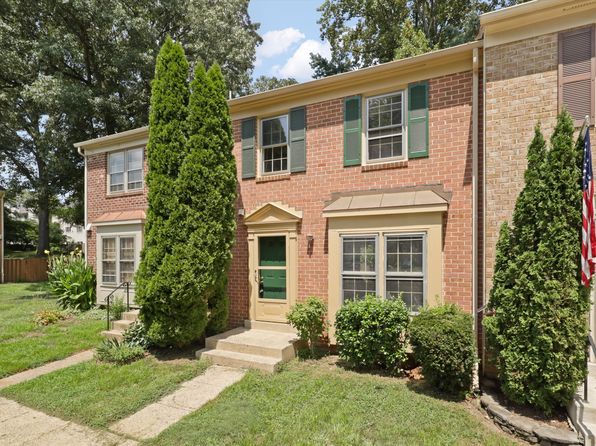 5513 Ridgeton Hill Ct