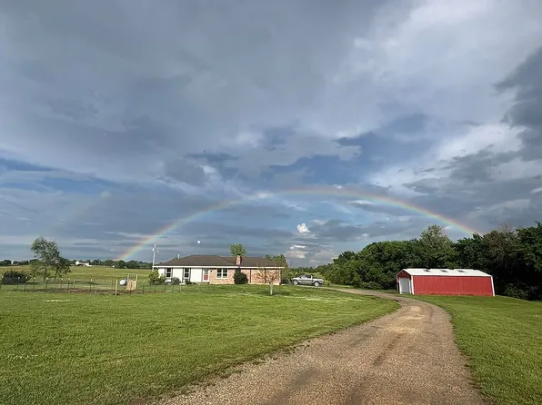 11640 P4 Rd, Hoyt, KS 66440
