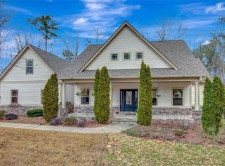 105 Laurel Forest Dr, Tyrone, GA 30290