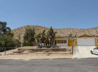 39569 166th St E, Lake Los Angeles, CA 93591