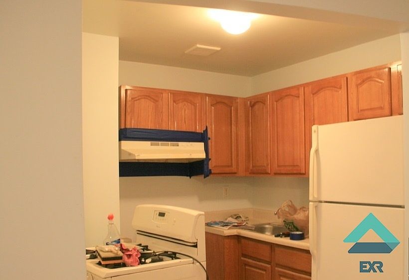 1st image of 430 Gates Ave #2NDFLR