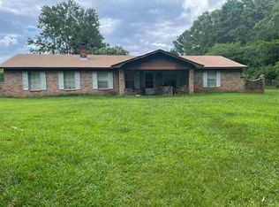 322 Wilson Welch Rd, Mendenhall, MS 39114