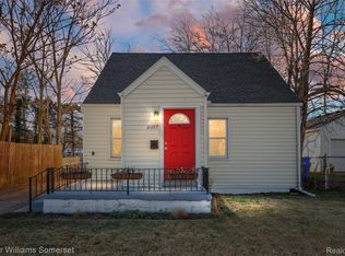 21223 Waltham Rd, Warren, MI 48089