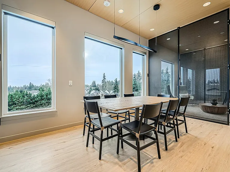 Flexible Spaces for Work or Study