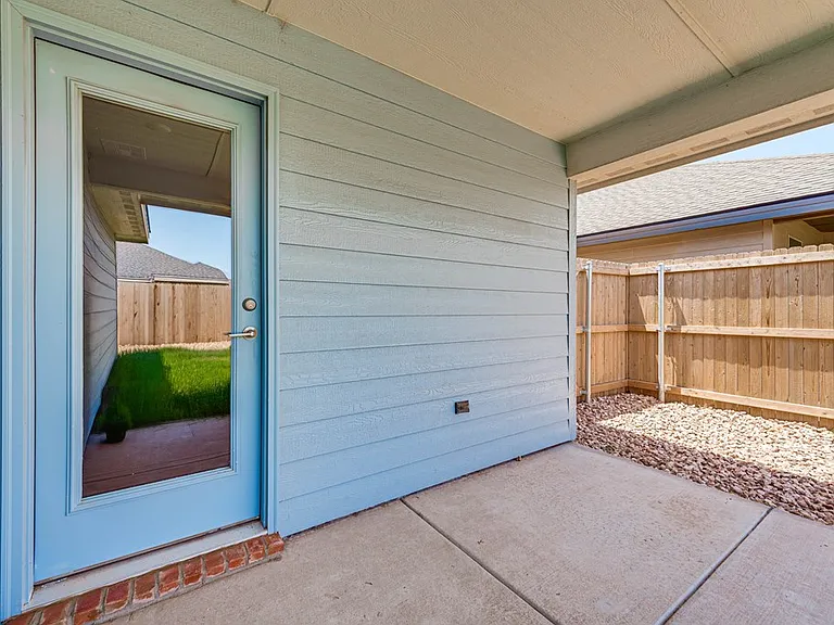 8213 E County Road 111 — Photo 24