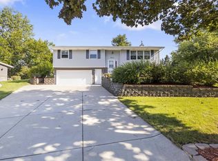 2417 Stuart Ct, Madison, WI 53704