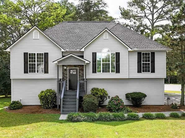 219 Orchard Way SE, Calhoun, GA 30701