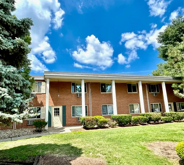 Concord House Apartments — Photo 2