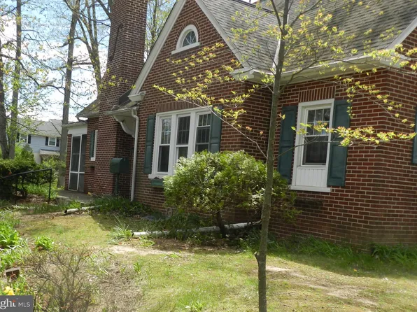 102 Highland Ave, Lansdale, PA 19446