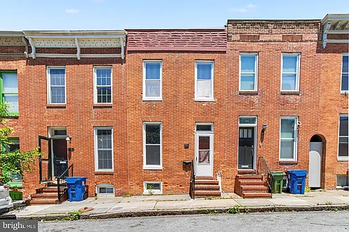 14 Poultney St Photo 1