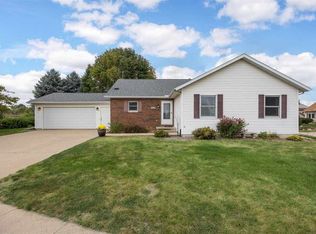 765 Jessie St, North Liberty, IA 52317