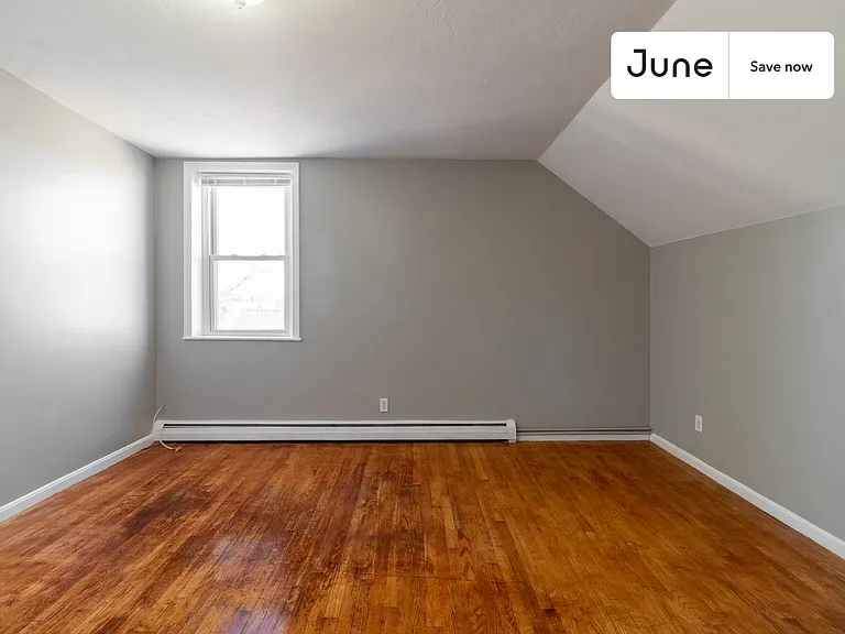 14 Bacon St — Photo 21