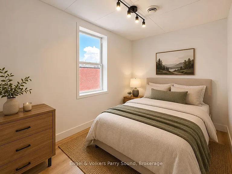5 Seguin St #5A — Photo 11