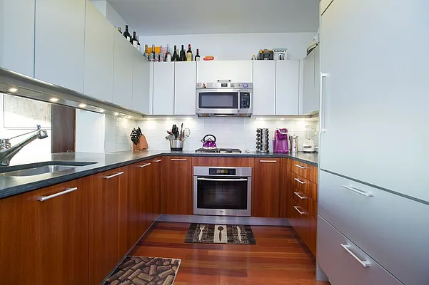 Rented by BLU Real Estate | media 9