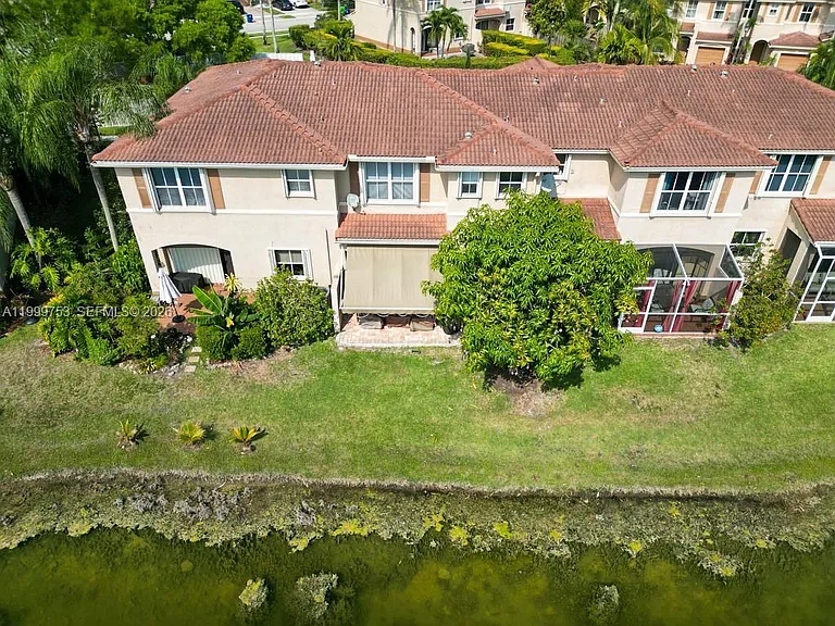130 Riverwalk Cir #130 — Photo 19