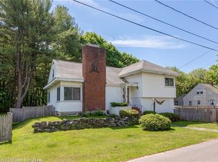 8 Linwood St, Cape Elizabeth, ME 04107