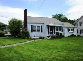 519 Riverside Dr, Johnson City, NY 13790