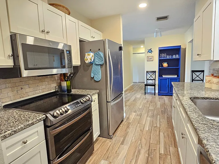 426 Pineview Dr — Photo 11