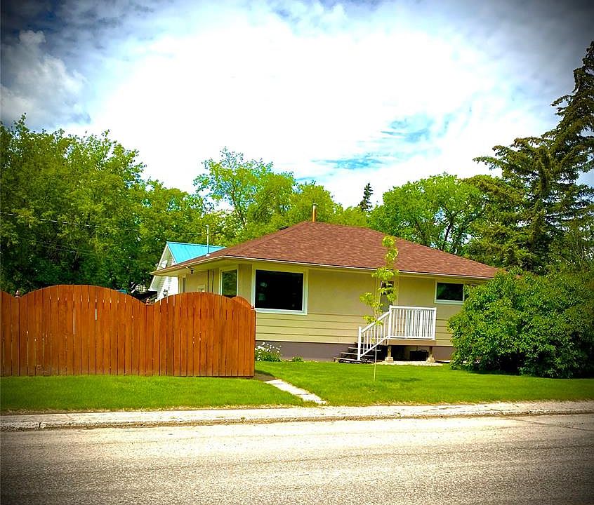 1st image of 912 107th AVENUE