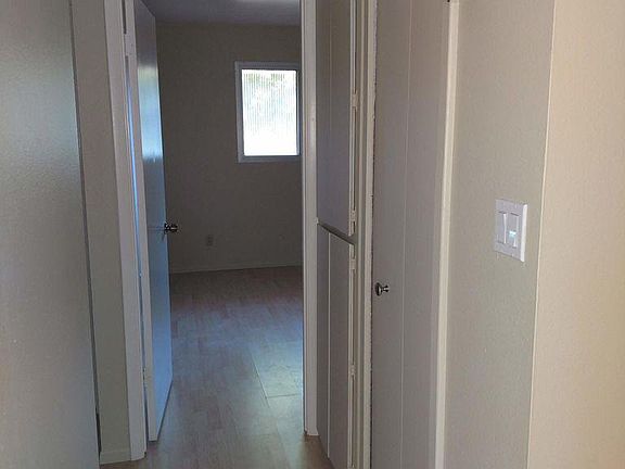 4th image of 1536 W Campbell Ave