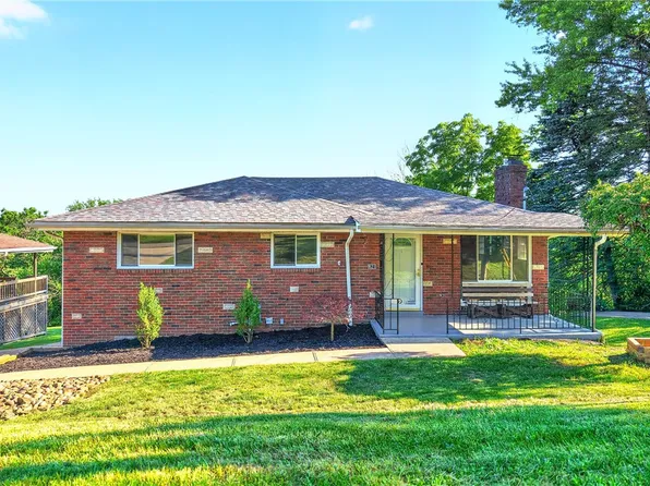 621 Woodland Rd, Canonsburg, PA 15317