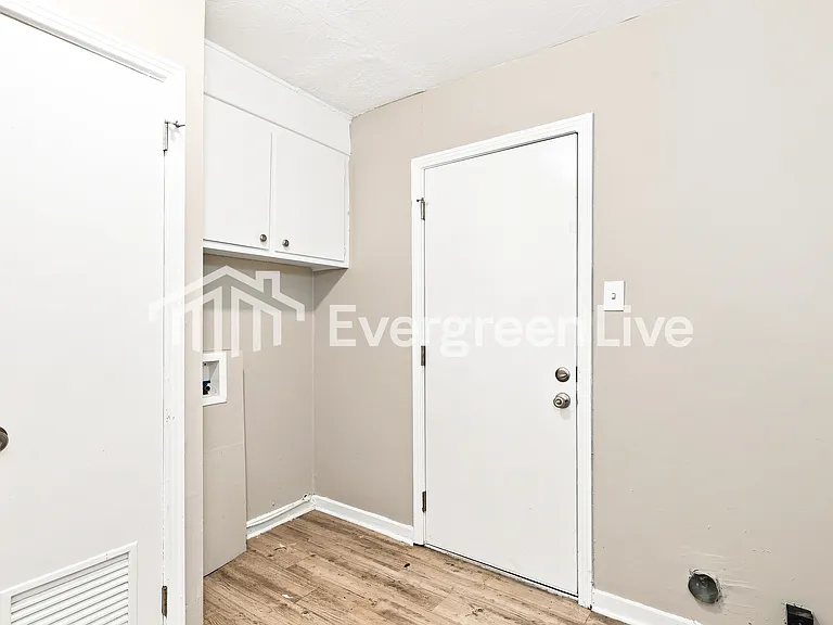 2839 Fallbrook Dr — Photo 14