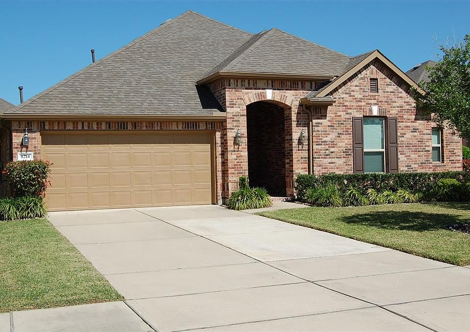 1st image of 8214 Briscoe Meadow Ln