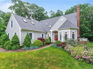 27 Kachina Way, Madison, CT 06443