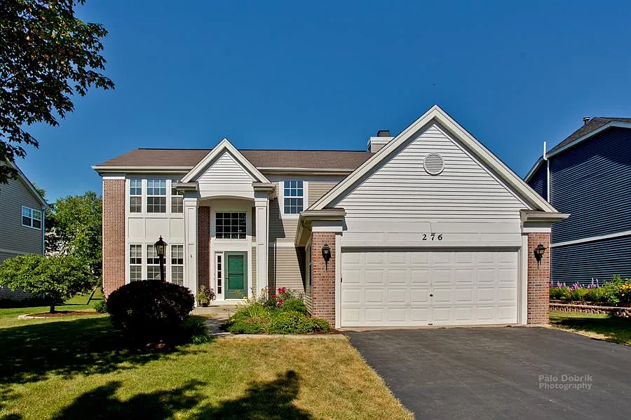 276 Pembrook Ln photo 1