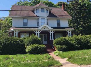 1013 E Houghton Ave, Houghton, MI 49931