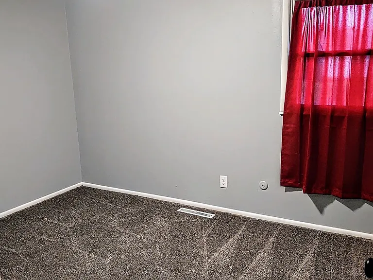1759 Welshire Dr — Photo 15